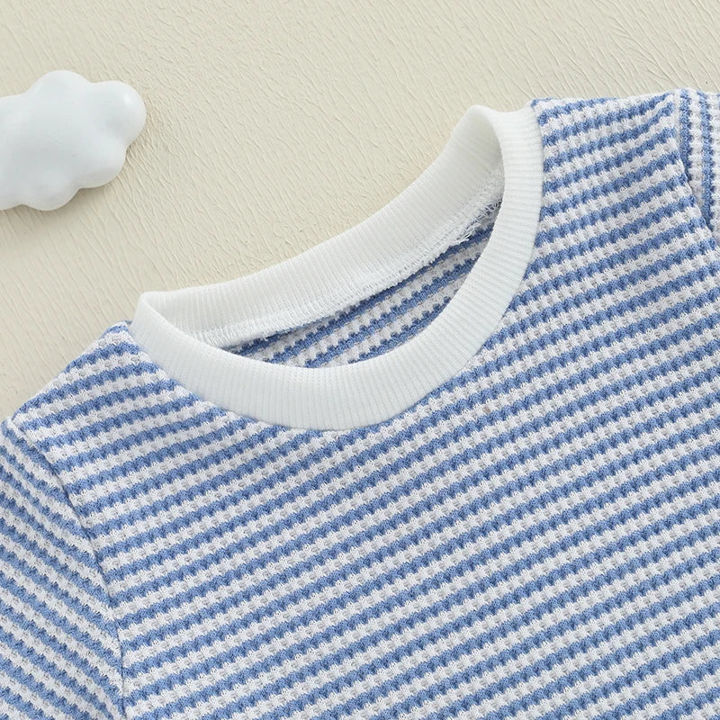 Adorable Infant Summer Ensemble Striped Tee with Elastic Waist Shorts - Cute 2 Piece Set for Your Little One