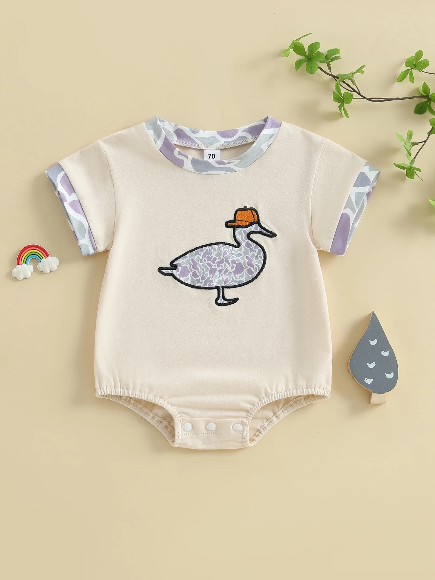 Cute Baby Boys Rompers with Bear Print and Button Closure Round Neck Short Sleeve Infant Bodysuits Jumpsuits