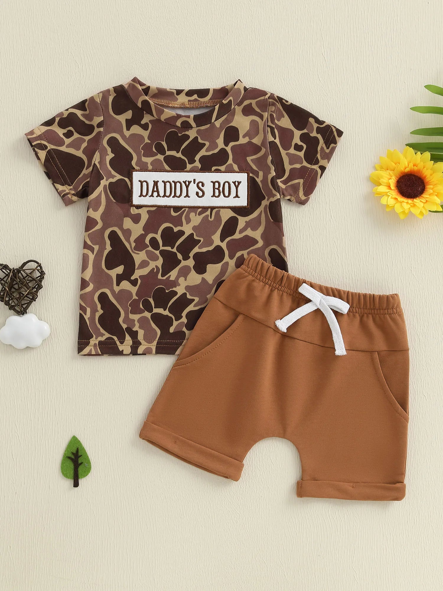 Boys Summer Outfit Set with Short Sleeve Camouflage Top and Drawstring Shorts O Neck Design for Comfort and Style